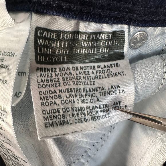 Levi's Demi Curve Jeans Dark Blue Womens 7/28 Denim Low-Rise Skinny Leg Stretch - Picture 8 of 13